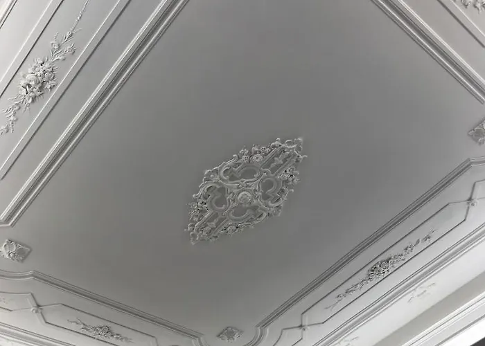 Casa Da Praca By Purus Coimbra