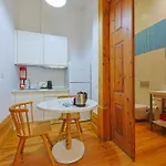 게스트하우스 Casa Da Praca By Purus 코임브라