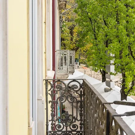 Casa Da Praca By Purus Coimbra