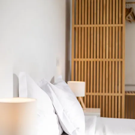Casa Da Praca By Purus