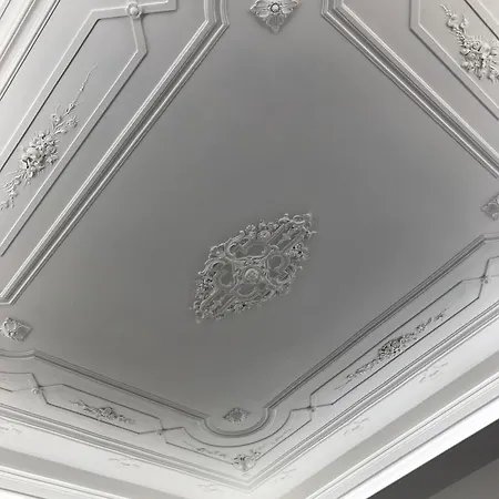 Casa Da Praca By Purus Coimbra