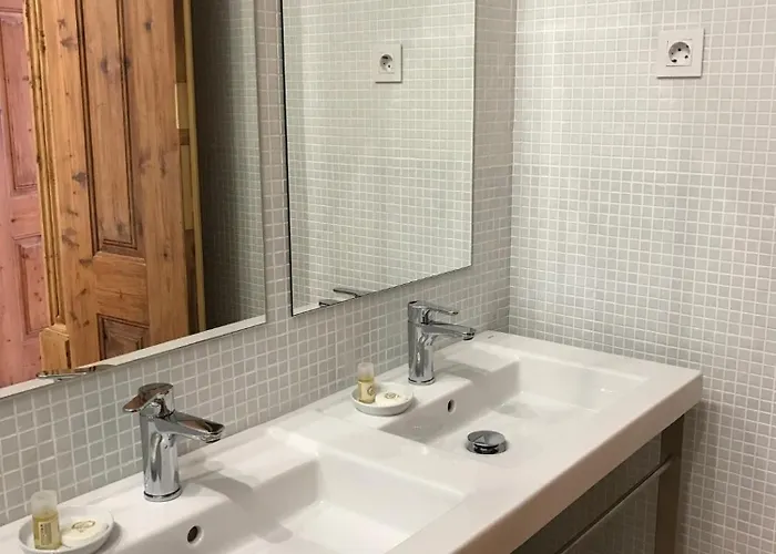 Casa Da Praca By Purus 3* Coimbra