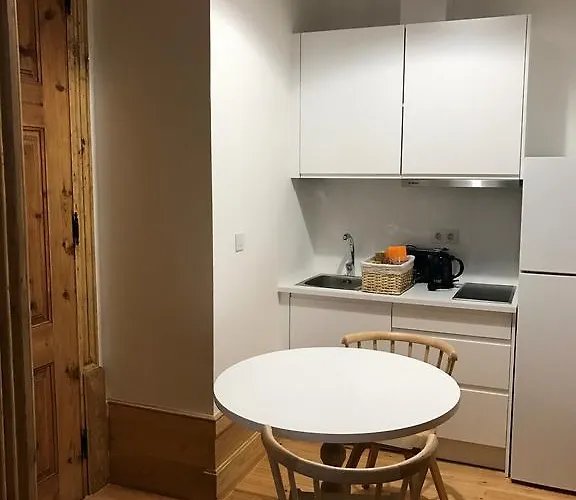 Konukevi Casa Da Praca By Purus Coimbra
